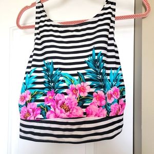 Torrid size 4 swim top